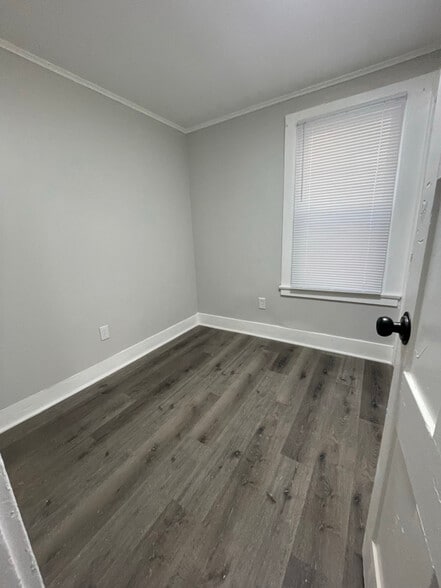 Building Photo - 65 Hudson Ave