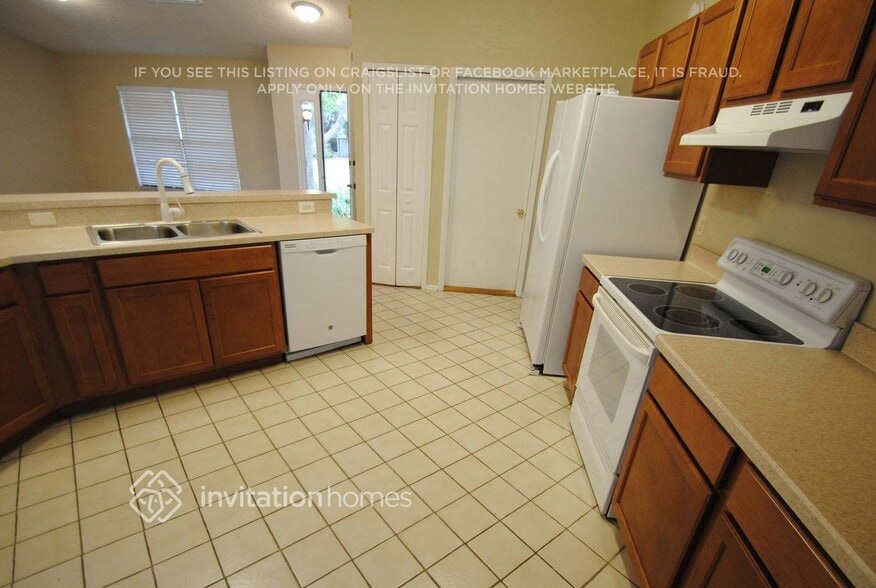 Building Photo - 1537 Elf Stone Dr