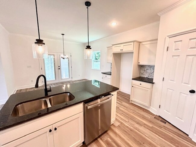 Building Photo - New Construction Home located in Guntersvi...