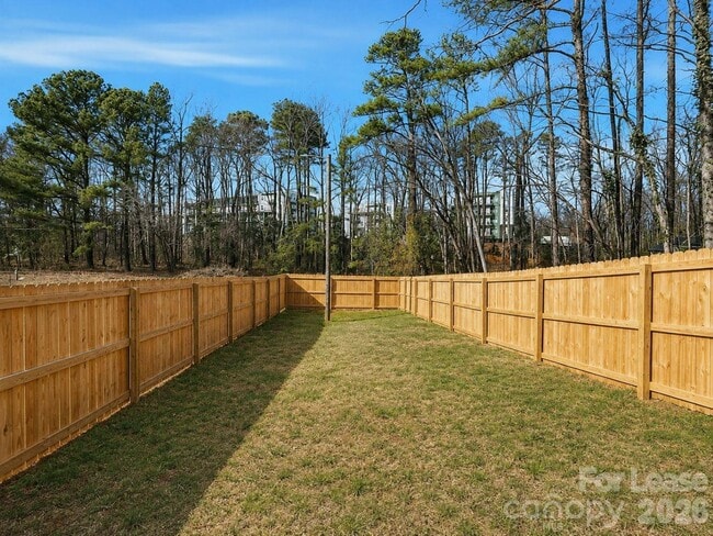Building Photo - 339 Gray Dr