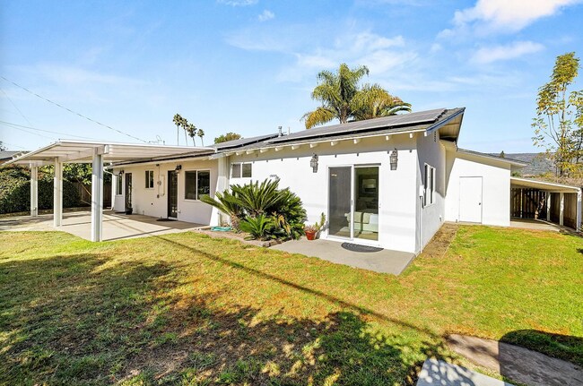 Building Photo - 6283 Guava Ave