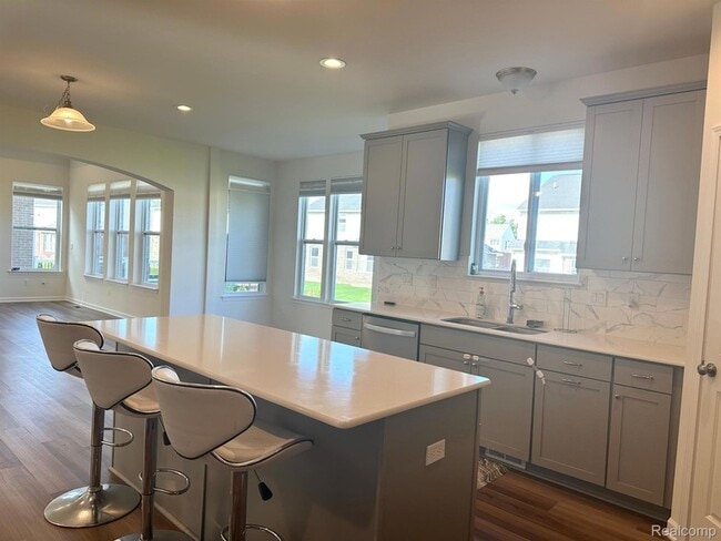 Building Photo - 50859 Steed Dr