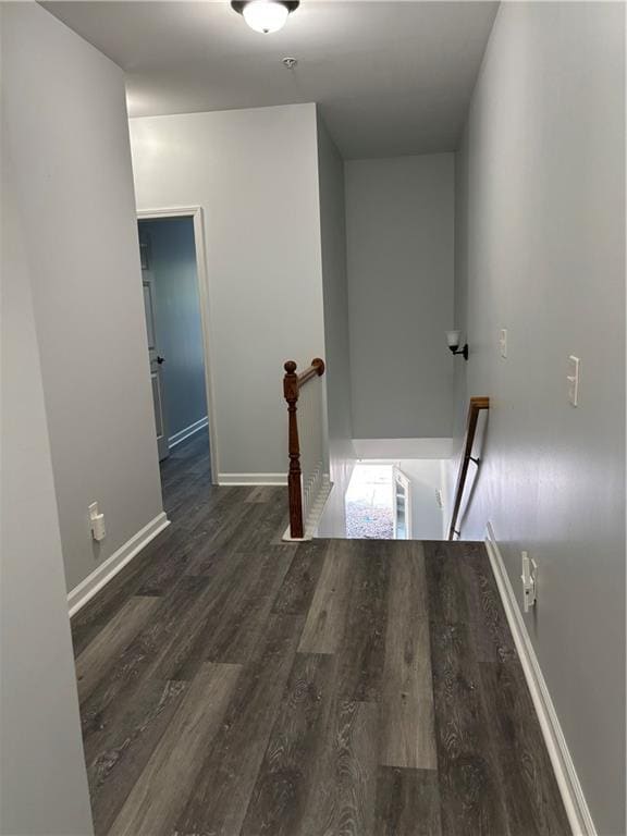 Building Photo - 121 Riverwatch Ct