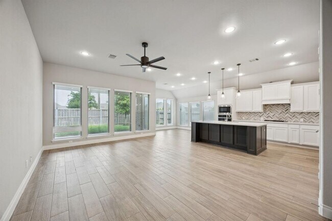 Building Photo - 12502 Kinmundy Ln