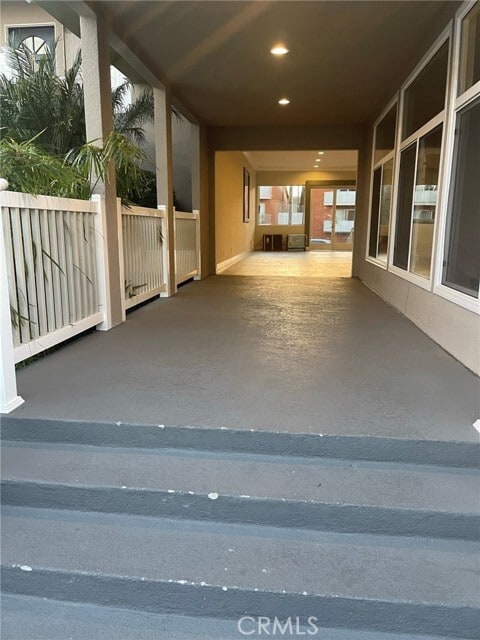 Primary Photo - 23930 Los Codona Ave