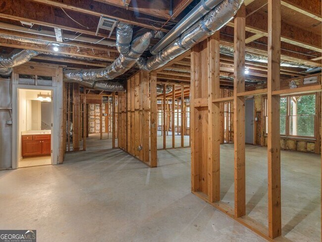 Building Photo - 5074 Healey Dr