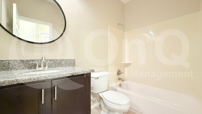Building Photo - 862 East Gold Dust Way