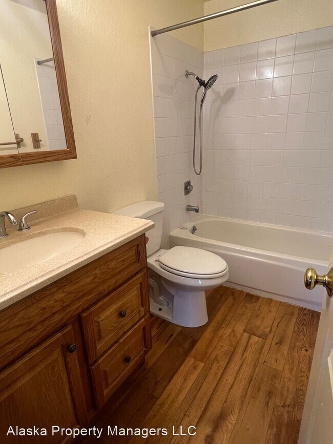 Building Photo - 2 br, 1 bath House - 8861 Cordell Cir #5