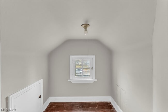 Building Photo - 21303 Kenyon Dr