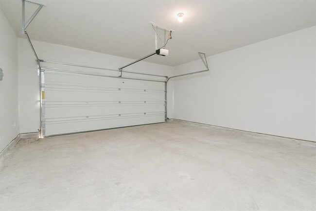 Building Photo - 23330 Spring Genesis Ln