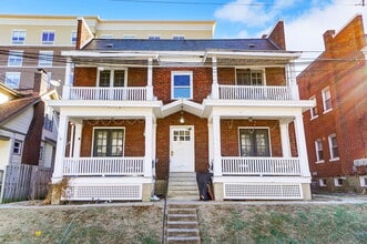 Building Photo - 3636 Besuden Ct