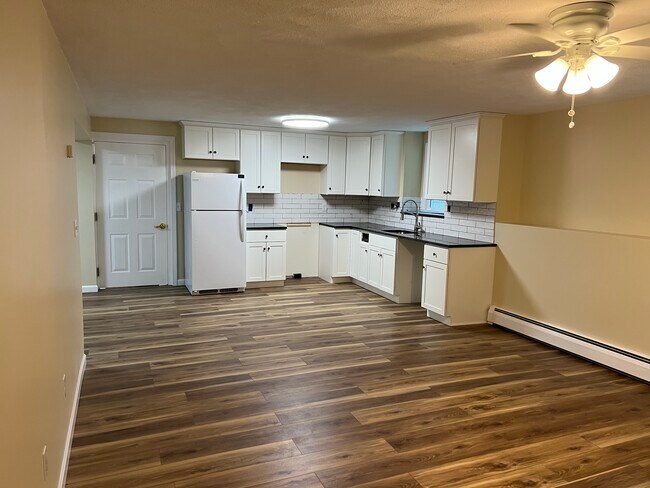 kitchen - 29 Institute Ln