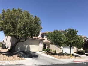 Building Photo - 1111 Cathedral Ridge St