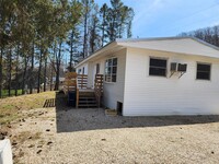 Building Photo - 36 Scenic View Rd