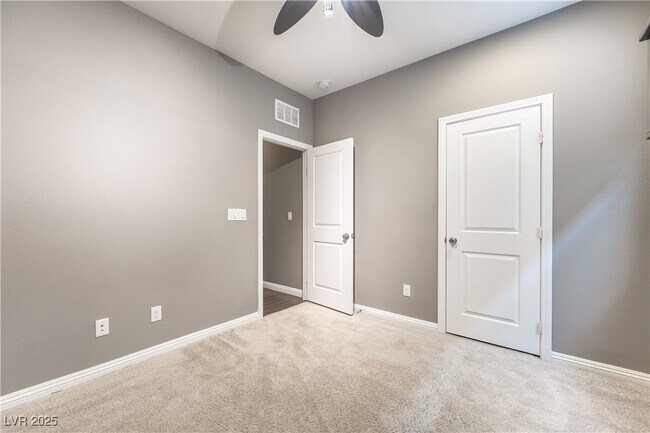 Building Photo - 8750 Cerrito Canyon Ct