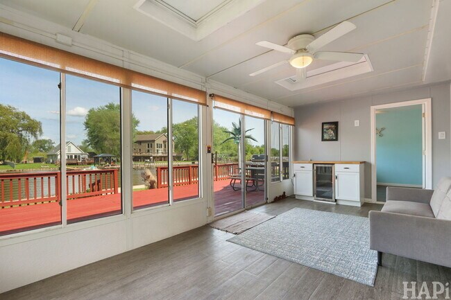 Building Photo - 707 Kingston Blvd