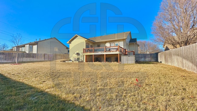 Building Photo - 2113 Timber Ln Cir