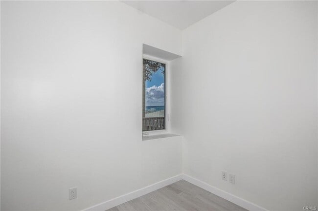 Building Photo - North Laguna One Bedroom with Ocean View