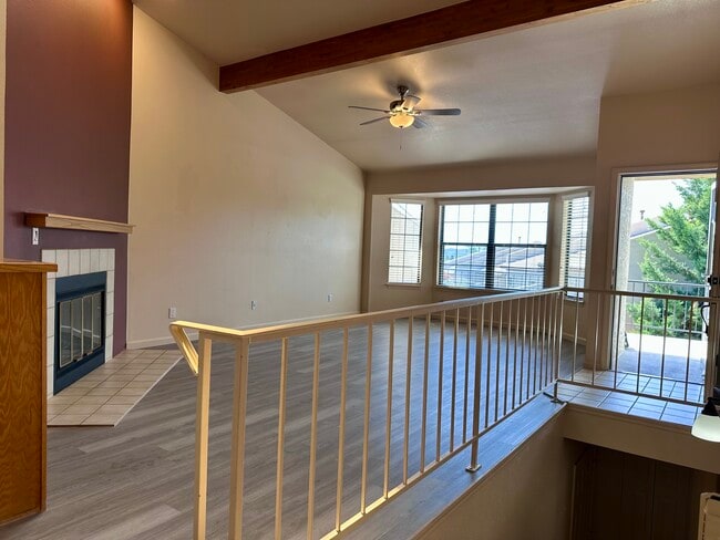 Building Photo - 11456 N Fairway Dr