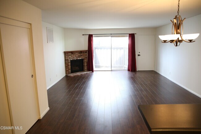 Building Photo - 8544 Independence Ave