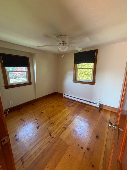 Bedroom 2 - 134 Ridgewood Rd