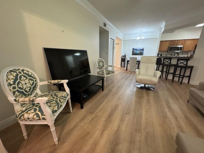 Building Photo - 9873 Baywinds Blvd