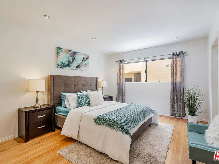 Primary Bedroom - 1410 S Bentley Ave