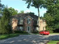 Building Photo - 186 St Matthews Ave