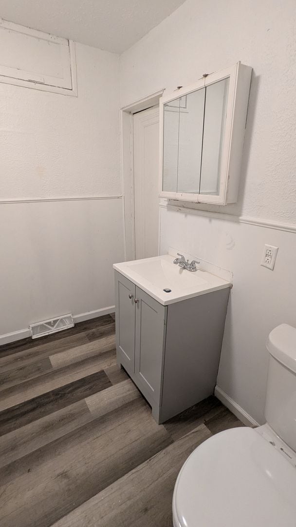Building Photo - Springs Acquisitions, LLC 2387/2389 29th S...