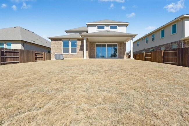 Building Photo - 2124 Ridge Runner Dr