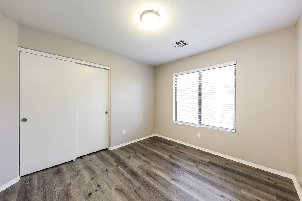 Building Photo - 13286 W Acapulco Ln