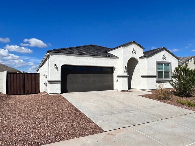 Building Photo - 18844 W Madison St