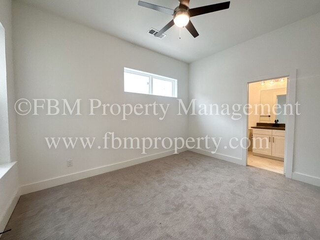Building Photo - 2610 Kimsey Dr