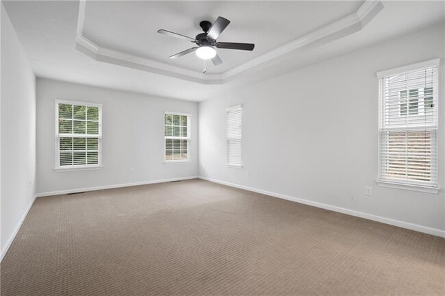 Building Photo - 3005 Eagle Ridge Dr