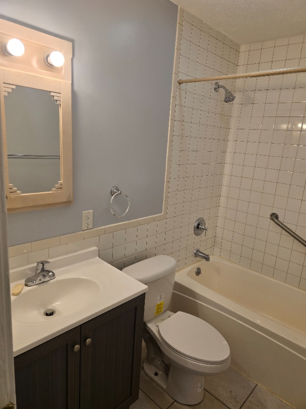 Building Photo - 1921 Shelby St