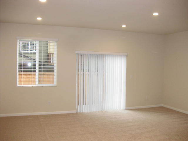 Building Photo - Gorgeous Well-Maintained Home located in the Cedar Brook Neighborhood in Sherwood.