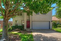 Building Photo - 16813 Luckenwald Dr