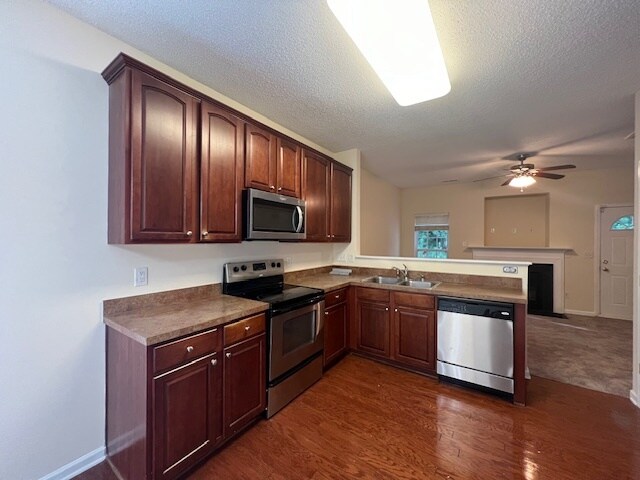 Building Photo - 4800 Mystic Oak Dr