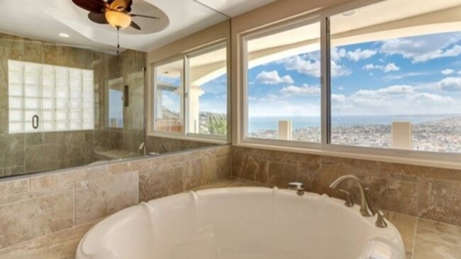Building Photo - Breathtaking Ocean View Home in San Clemente