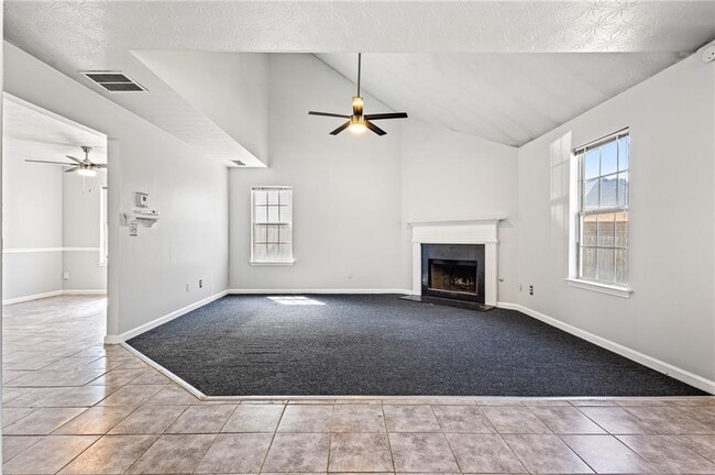 Building Photo - 1297 Quail Hunt Dr
