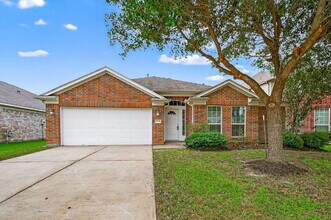 Building Photo - "3-Bed with 2 Full Baths in Katy – Spaciou...