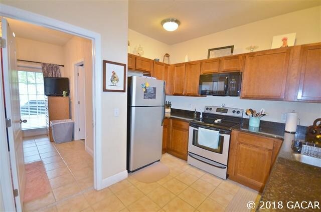 Building Photo - 2976 SW 35th Pl