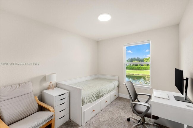 Building Photo - 2917 Olivia Ave