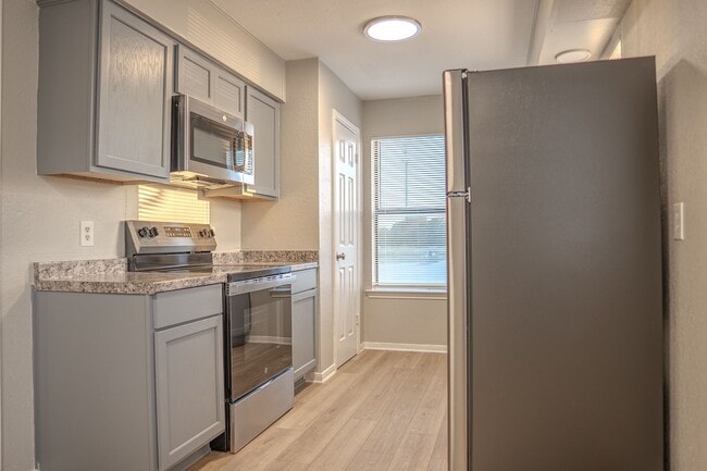 Primary Photo - FULLY REMODELED GORGEOUS FOURPLEX WITH LUX...