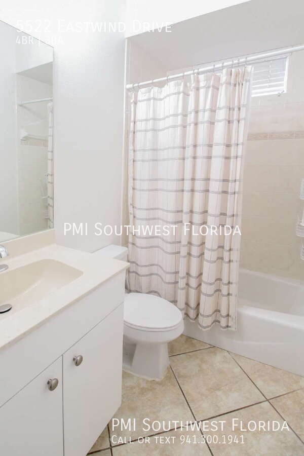 Building Photo - 5522 Eastwind Dr