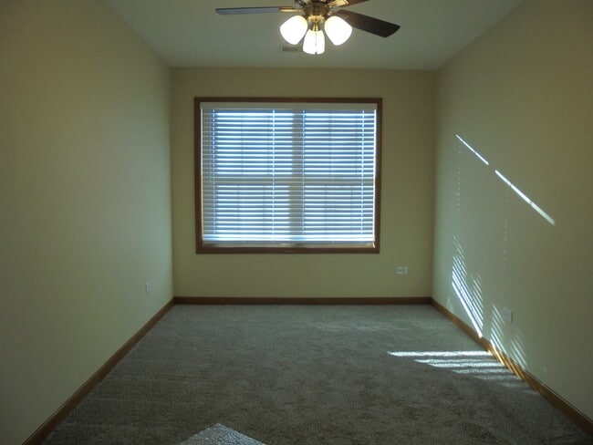 Building Photo - 736 Big Timber Dr