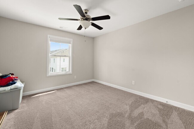 Building Photo - 3604 Silvery Wy