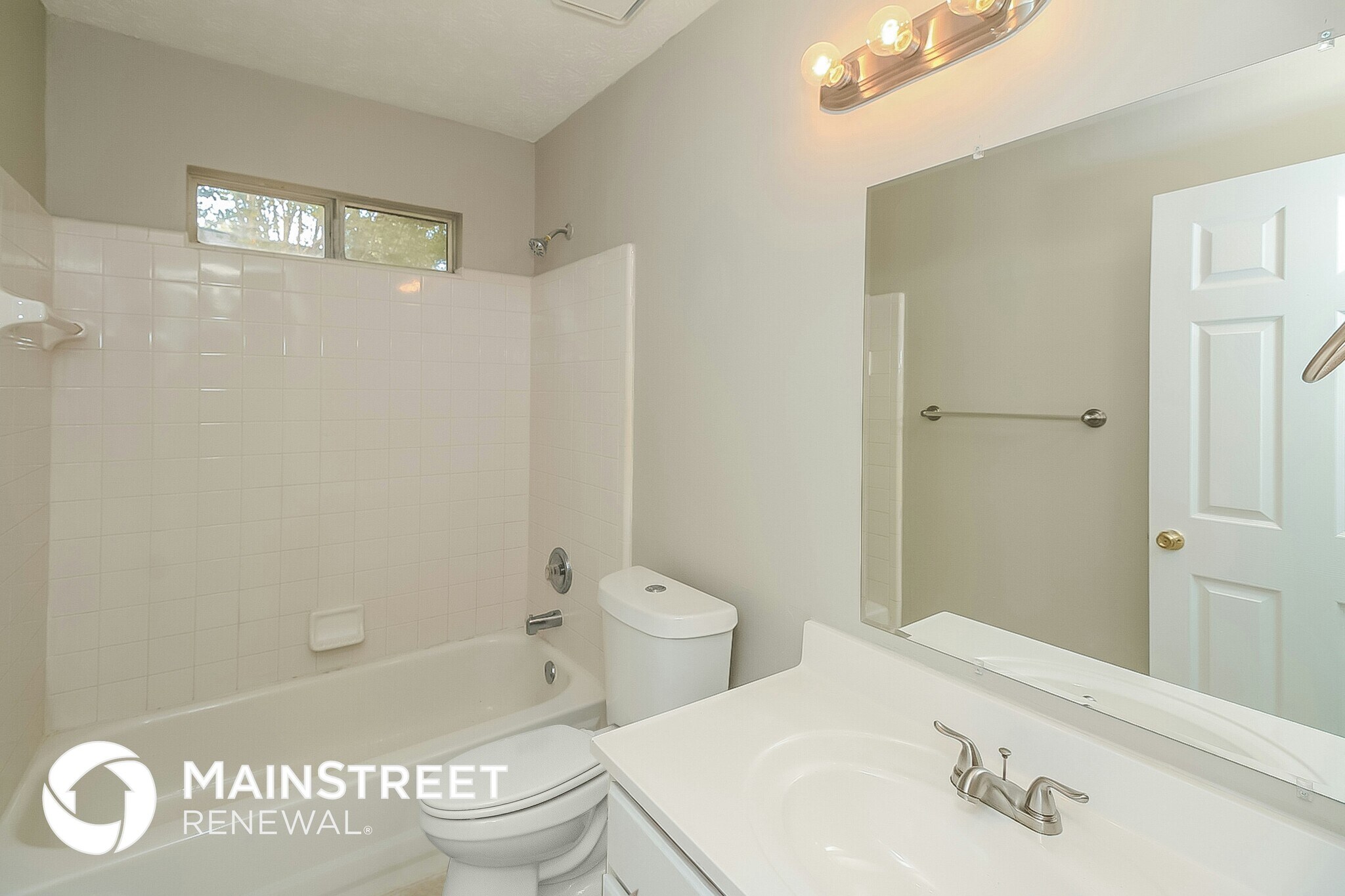 Building Photo - 10484 Almosa Ln