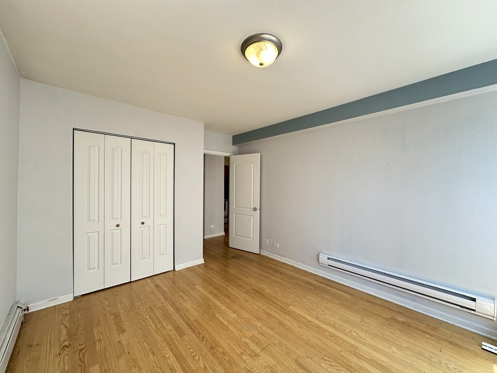 Building Photo - 4180 N Marine Dr