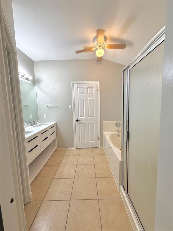 Building Photo - 1145 Kentra Dr